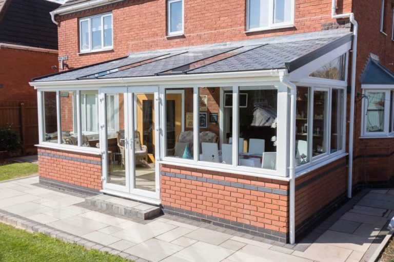 Lean to tiled roof conservatory